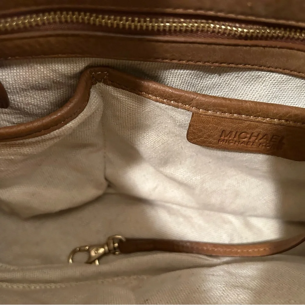 Michael Kors Pebble Leather & Leather Strap Mirror Image Shoulder Bag - Picture 4 of 14